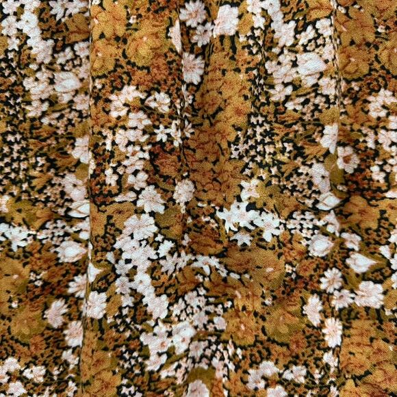 Hinge Small Long Sleeve Blouse Floral Print Buttons in Back Boho Peasant - Picture 4 of 10